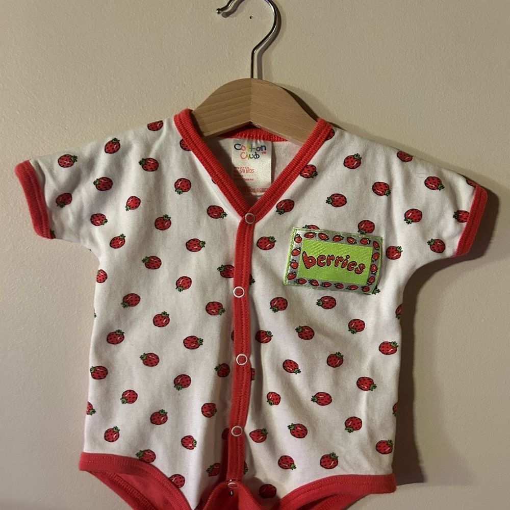VINTAGE Strawberry Print Kids One Piece